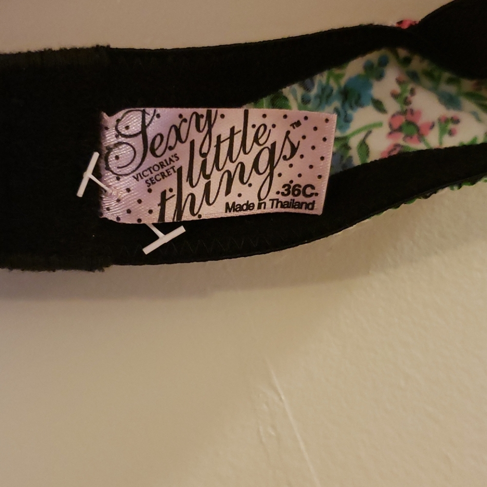 Bra - Picture 2 of 3